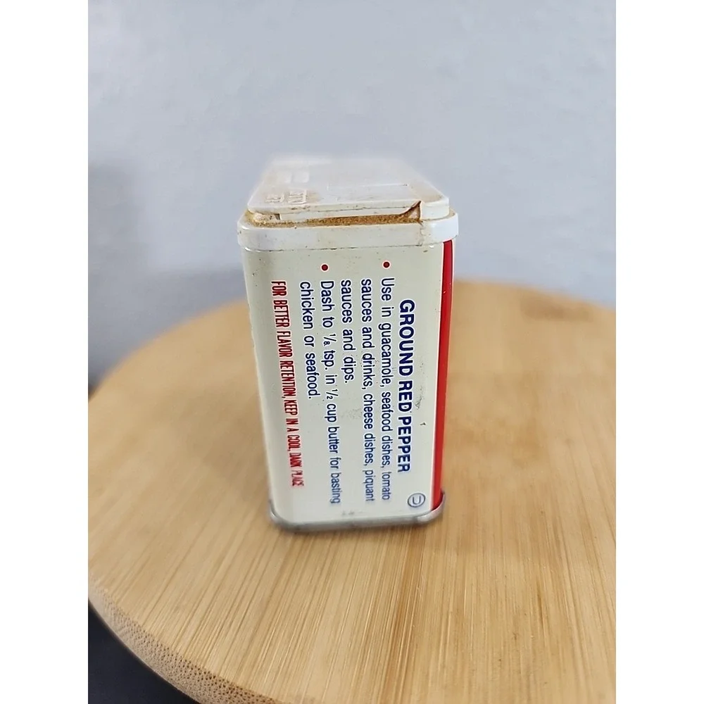 Vintage McCormick‎ Red Pepper Spice Tin Decor